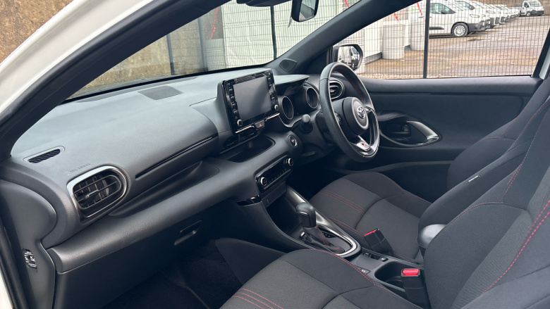 Toyota Yaris 1.5 Hybrid GR Sport 5dr CVT Hybrid Hatchback